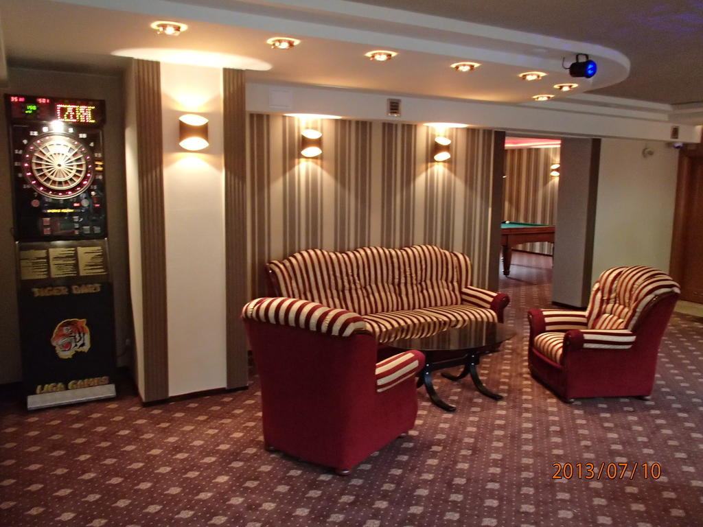 Hotel Morze Ustka Exterior photo