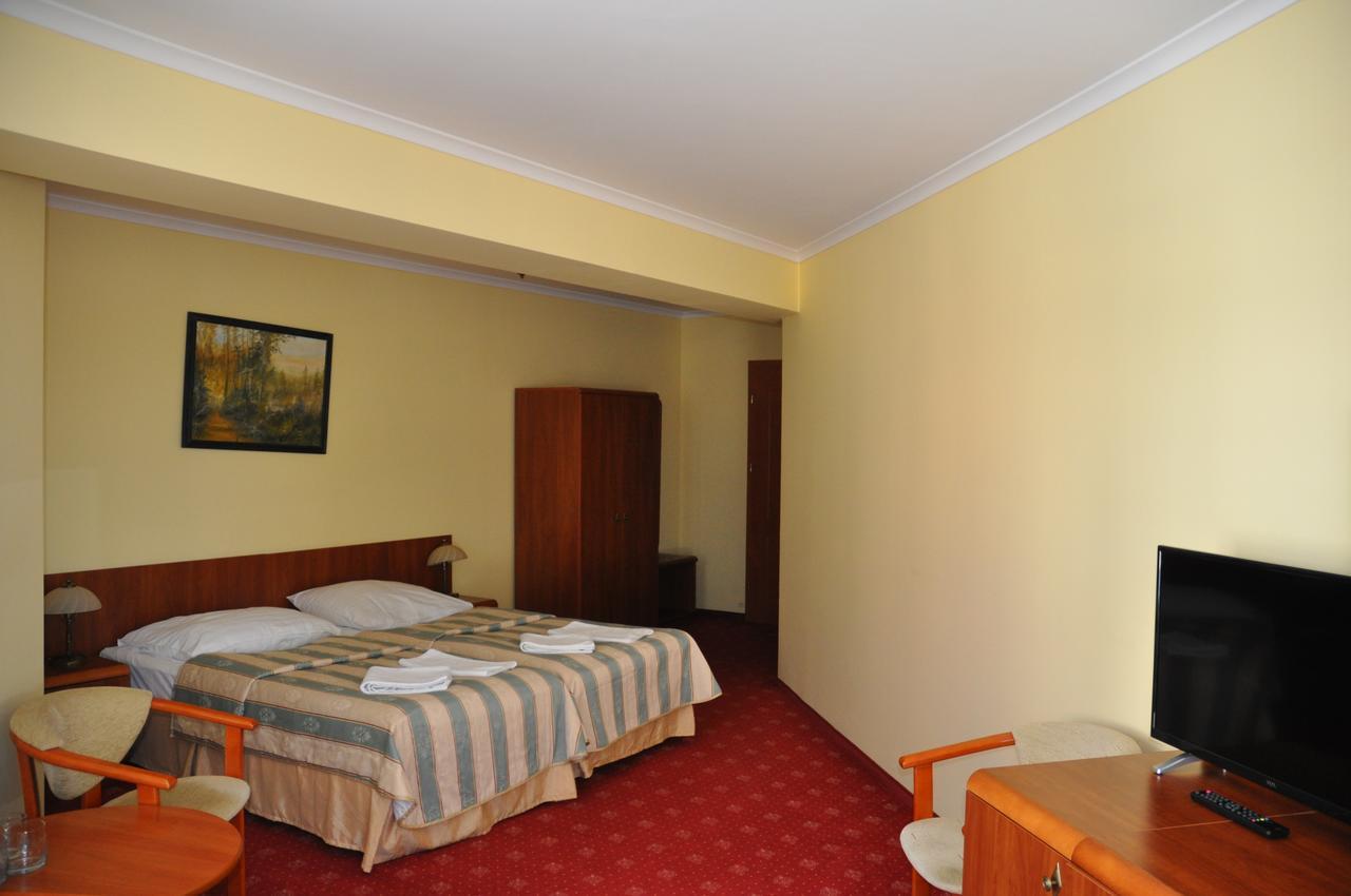 Hotel Morze Ustka Exterior photo